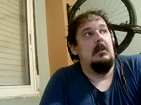 Snapshot of porkorossy chatting on 01.05.25 porkorossy online show from 01.05.25