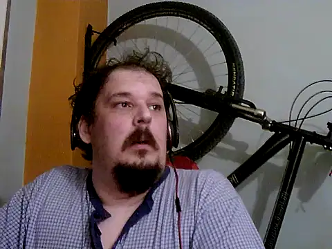 Snapshot of porkorossy chatting on 01.19.25 porkorossy online show from 01.19.25