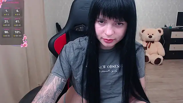 JuicyJess online show from 05.07.26