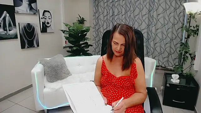 Favorite 0 online show from 11.14.25