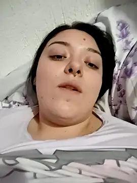 Snapshot of Chubbygrl20 chatting on 11.06.25 Chubbygrl20 online show from 11.06.25