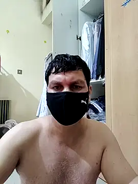 Snapshot of ZIMMY25 chatting on 02.27.26 ZIMMY25 online show from 02.27.26