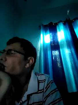 Snapshot of ZIMMY25 chatting on 06.17.26 ZIMMY25 online show from 06.17.26