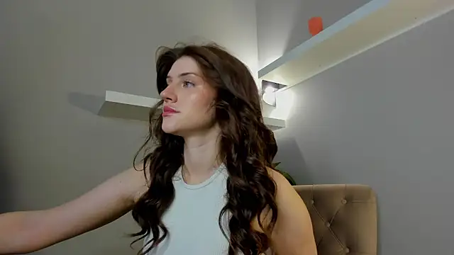 Snapshot of Skinny_Alice chatting on 03.07.26 Skinny Alice online show from 03.07.26