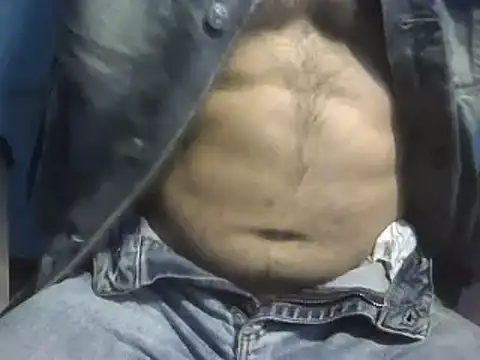 Snapshot of Pol8822 chatting on 01.26.25 Pol8822 online show from 01.26.25