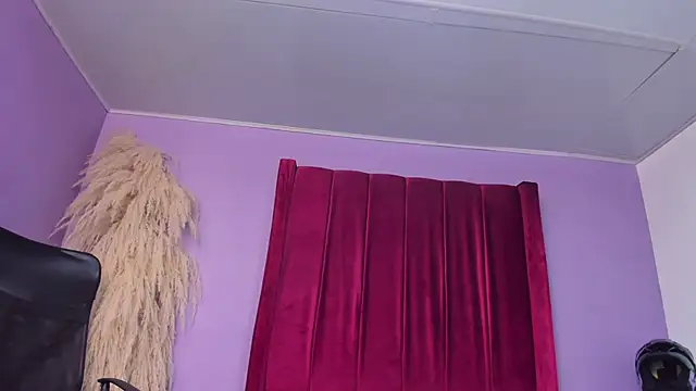 Shanelle   online show from 05.25.26