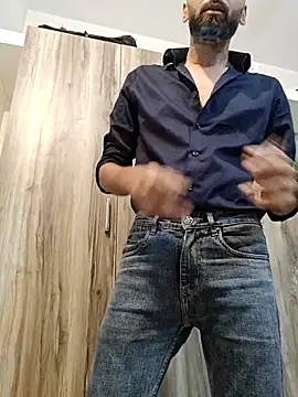 18 couple sex online show from 05.31.26