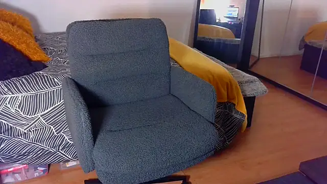 Snapshot of sarametisse26 chatting on 01.14.26 sarametisse26 online show from 01.14.26