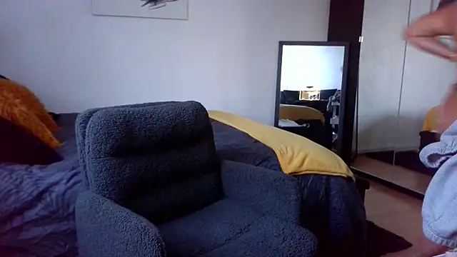 Snapshot of sarametisse26 chatting on 02.25.26 sarametisse26 online show from 02.25.26