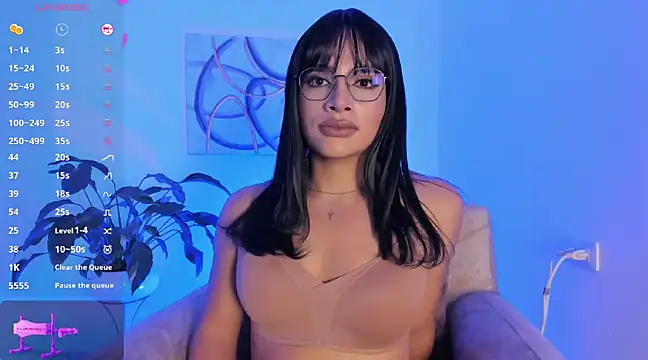 dahnia- online show from 02.06.25