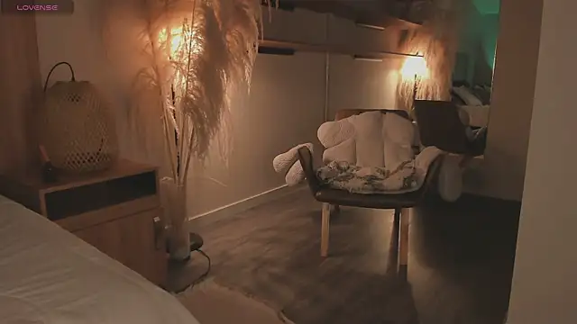 afrodita  25 online show from 03.11.25