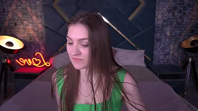 EmmyCharmm online show from 02.25.26