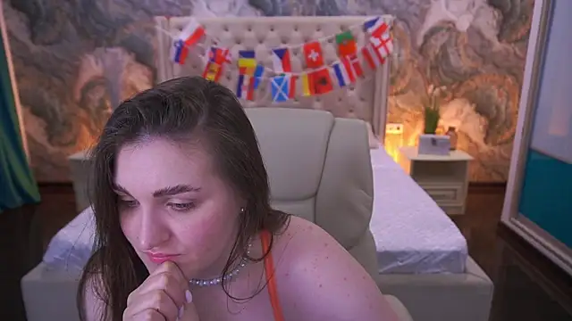 EmmyCharmm online show from 07.13.26