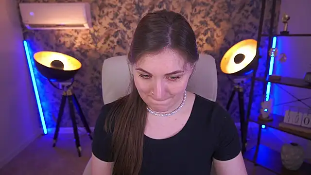 EmmyCharmm online show from 07.21.26