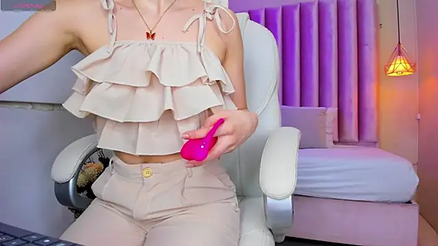 Snapshot of amara_falcon chatting on 01.09.25 amara falcon online show from 01.09.25