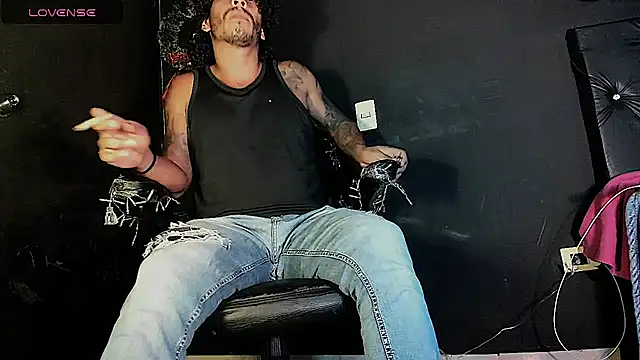 FuckHardlove online show from 12.15.25