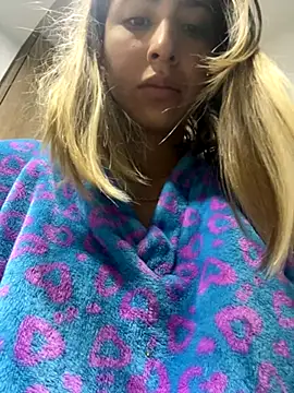 Ameellie online show from 09.21.25