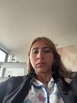 Ameellie online show from 07.12.26