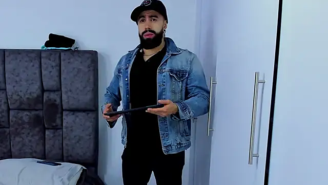 Zack Froone online show from 02.20.25