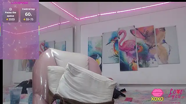 Snapshot of alegriamartinez chatting on 10.25.25 alegriamartinez online show from 10.25.25