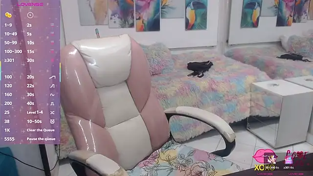 Snapshot of alegriamartinez chatting on 11.23.25 alegriamartinez online show from 11.23.25