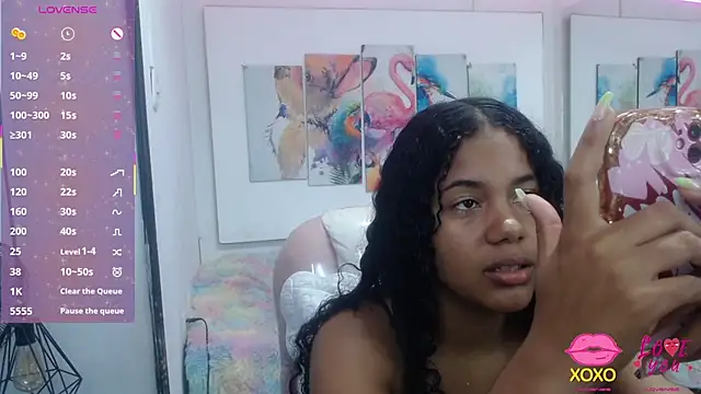 Snapshot of alegriamartinez chatting on 11.28.25 alegriamartinez online show from 11.28.25