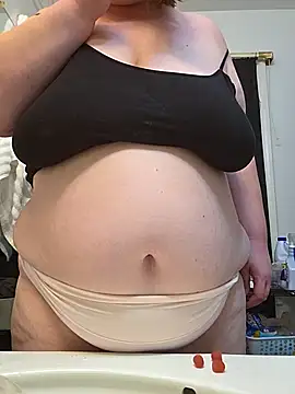 Snapshot of virgieblanca chatting on 11.22.25 virgieblanca online show from 11.22.25