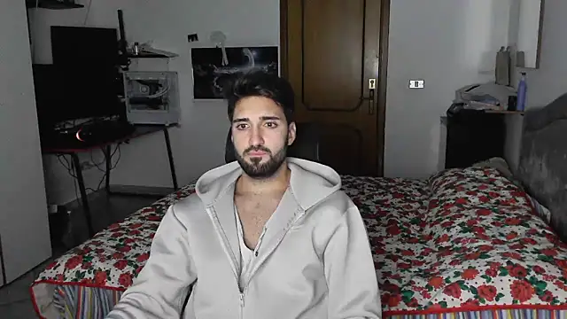 Snapshot of Alexox02 chatting on 11.10.25 Alexox02 online show from 11.10.25