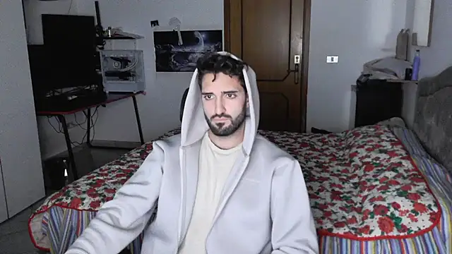 Snapshot of Alexox02 chatting on 11.12.25 Alexox02 online show from 11.12.25