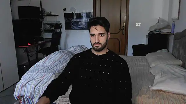 Snapshot of Alexox02 chatting on 11.25.25 Alexox02 online show from 11.25.25