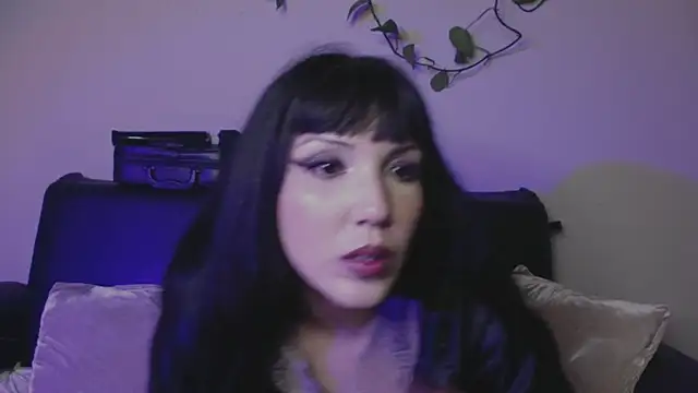 aomi xo online show from 02.12.25