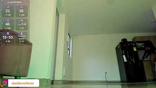 Alaia Ferrer  online show from 03.12.25