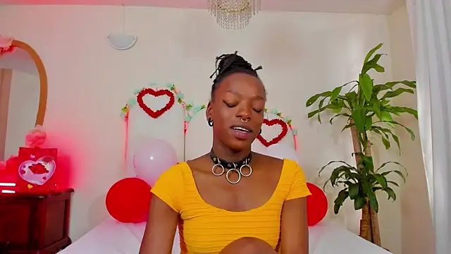 Coco Kiss online show from 02.12.25