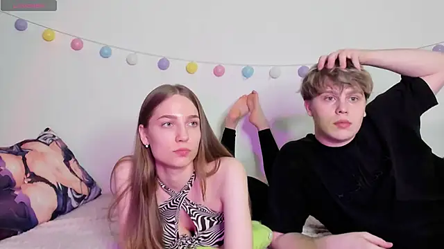 Emily and Ilumi online show from 12.27.24