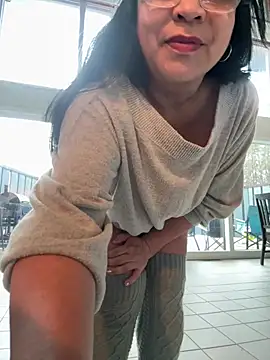 Jadeh Williams02 online show from 02.18.26