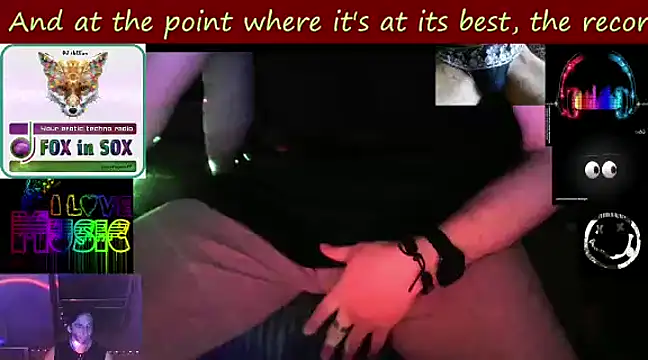 Snapshot of RevilO1180 chatting on 02.08.25 RevilO1180 online show from 02.08.25