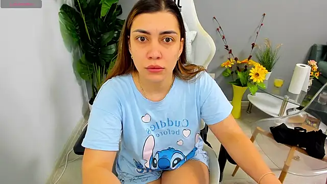 EveEvian online show from 04.27.26