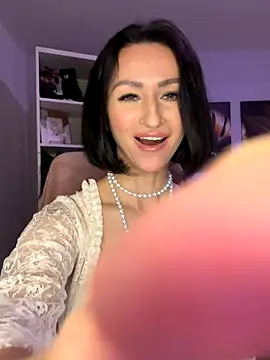 KatyEvanss online show from 10.10.25