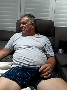 Snapshot of Cock-a-saurus68 chatting on 01.23.25 Cock-a-saurus68 online show from 01.23.25