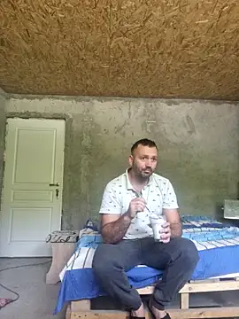 Snapshot of florin421 chatting on 05.07.26 florin421 online show from 05.07.26