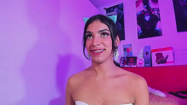 Alahia Rodriguez online show from 03.23.25