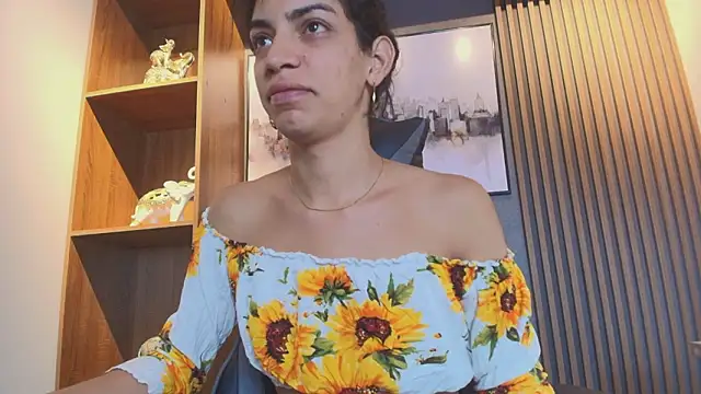 Alahia Rodriguez online show from 03.12.26