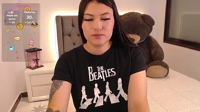 Nicols66 online show from 12.04.24