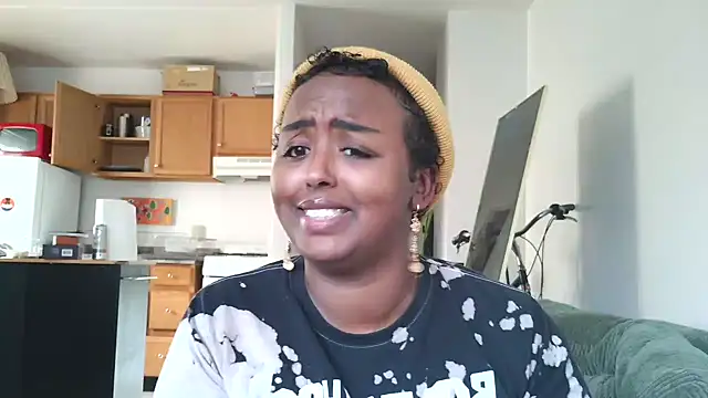 Snapshot of SiminFox chatting on 01.12.26 SiminFox online show from 01.12.26