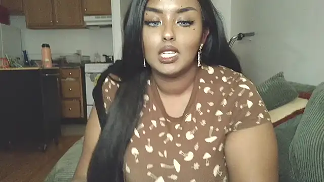 Snapshot of SiminFox chatting on 03.14.26 SiminFox online show from 03.14.26