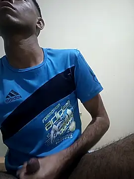 Snapshot of Luis_Gonzalez777 chatting on 10.18.25 Luis Gonzalez777 online show from 10.18.25