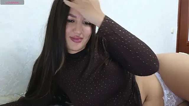 Nelly Fischer online show from 02.08.25