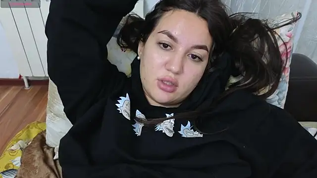 Nelly Fischer online show from 02.13.25