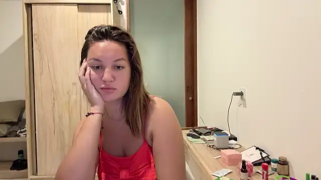 Nelly Fischer online show from 10.23.25