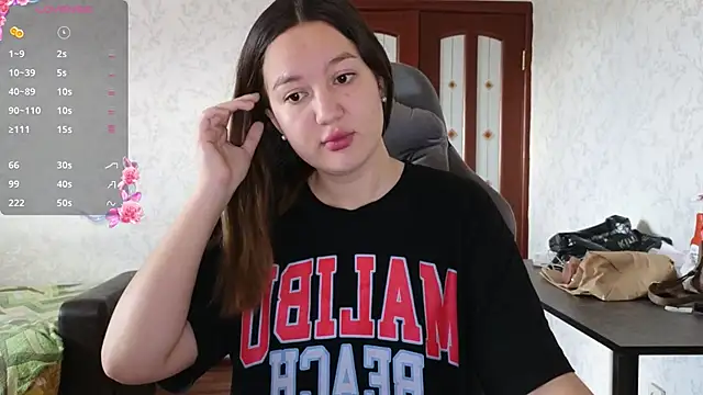 Nelly Fischer online show from 04.15.26